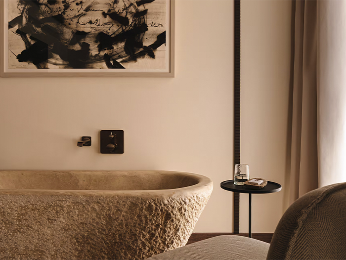 Hotel_0008_king-leonor-suite-bath